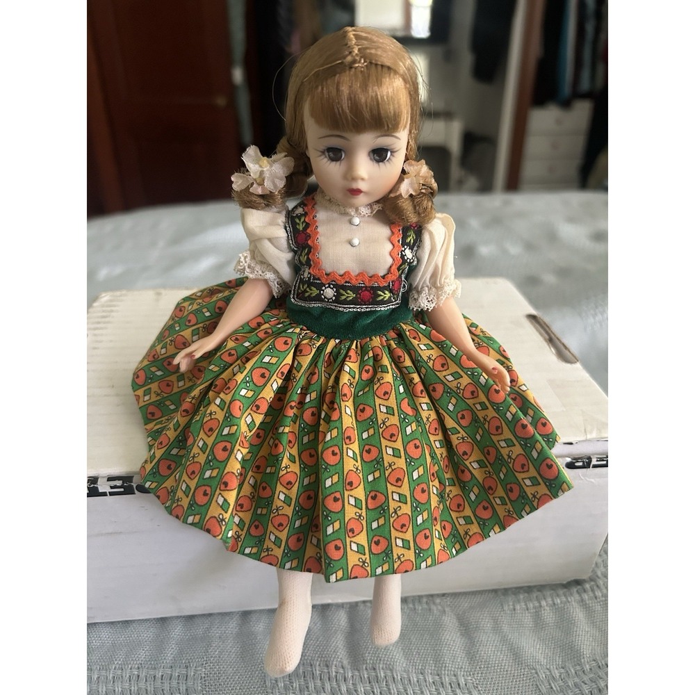 Vintage 1971 Alexander 9" Cissette "Louisa" From the sound Of Music Collection - Picture 1 of 14